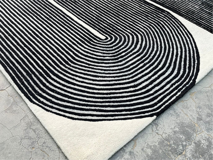 ARIA Viper Modern Rug 100% Wool Black/Ivory Hand Tufted Rug Rug