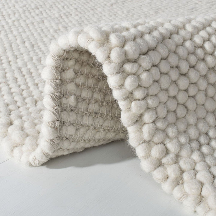 Pebbles White Hand Woven Wool Rug