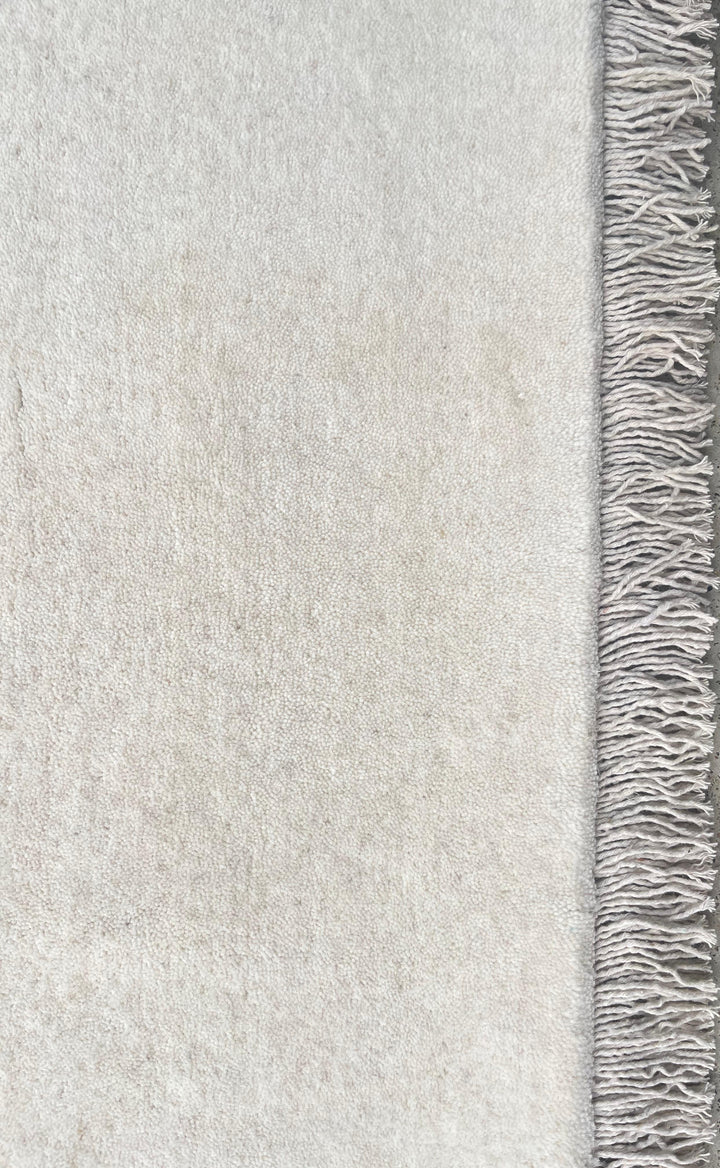 Dazzle White Ivory Color Handloom Knotted Rug 100% Pure Wool