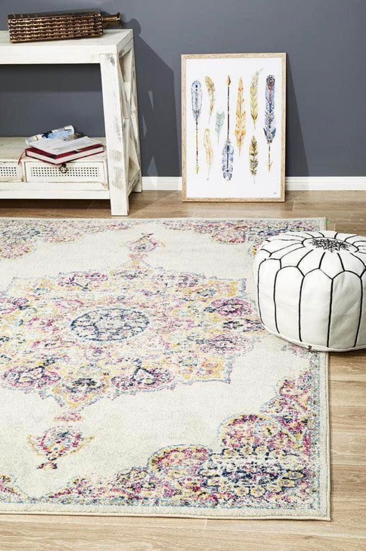 Museum Kendal Bone Rug
