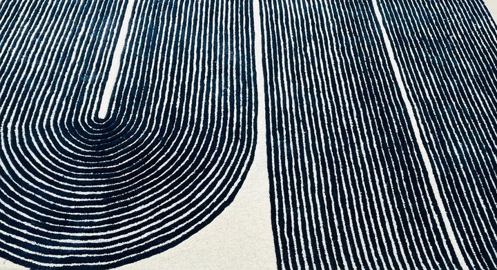 ARIA Viper Modern Rug 100% Wool Navy Blue Hand Tufted Rug