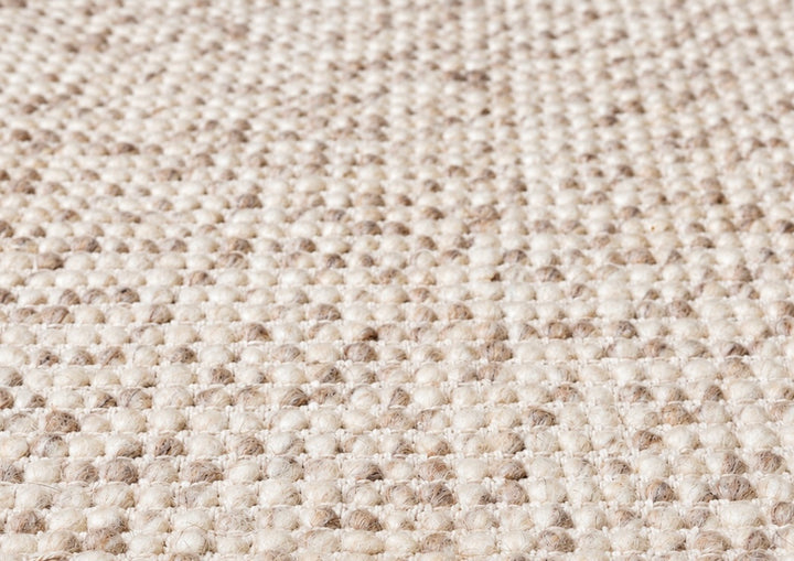 Skandi Knot Light Brown Color Chunky Wool rug