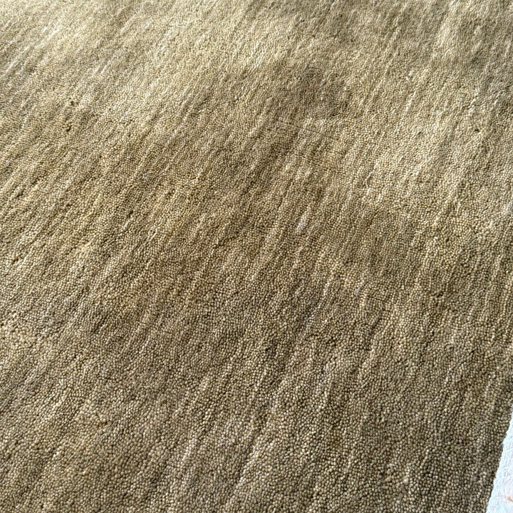 Veloura Olive Green Color Handloom Knotted Rug 100% Pure Wool