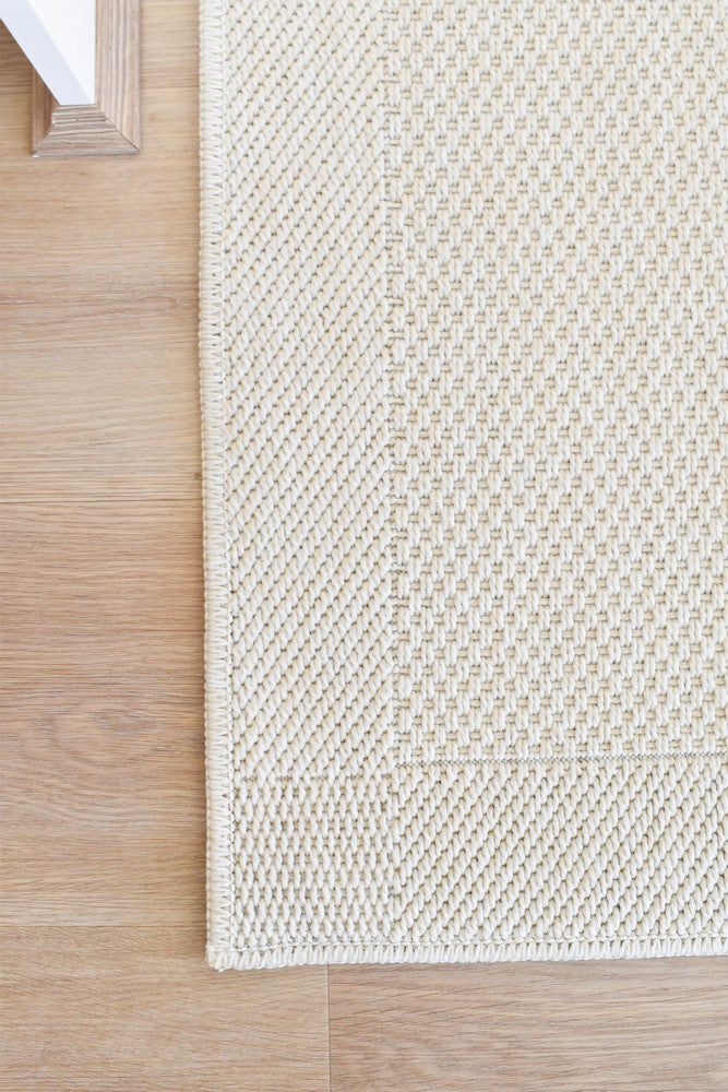 Outdoor Cream Rug