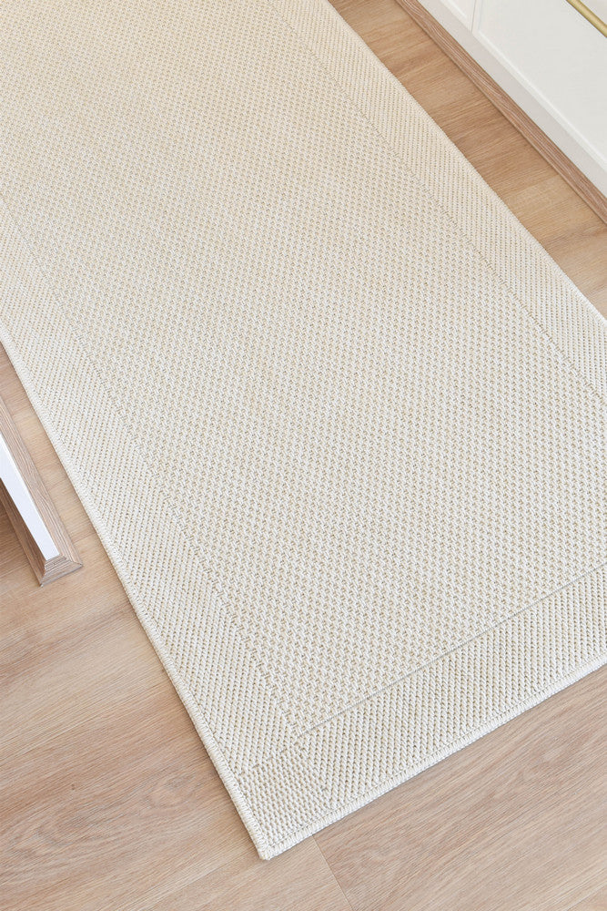 Outdoor Cream Rug