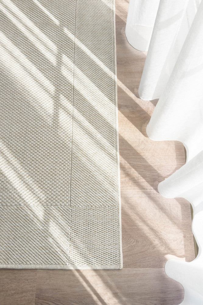 Outdoor Cream Rug