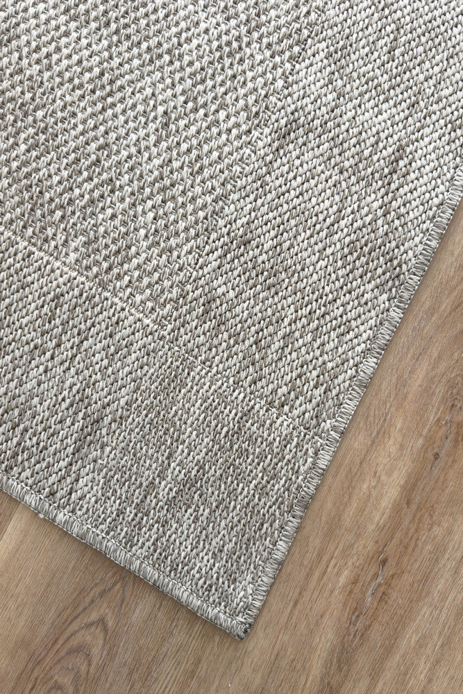 Outdoor Light Grey Rug