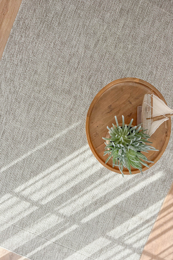 Outdoor Light Grey Rug