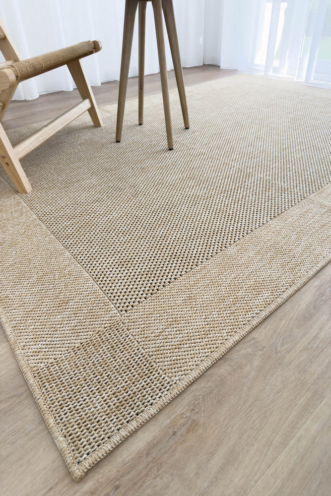 Outdoor Sand Black Rug
