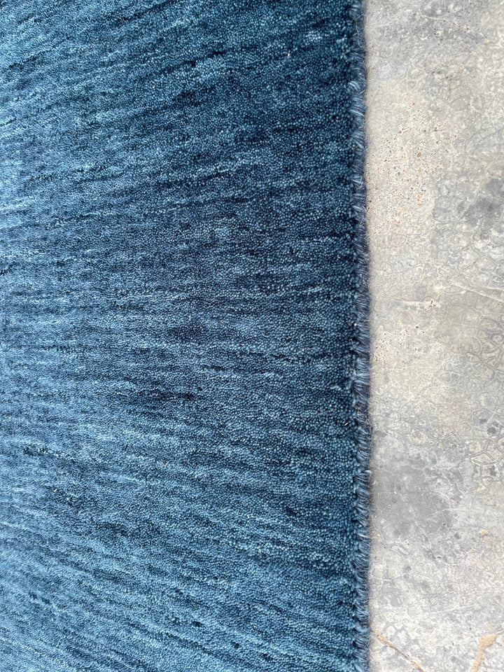 Dazzle Midnight Blue Color Handloom Knotted Rug 100% Pure Wool