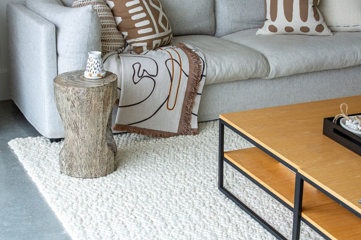 Fish Eye Ivory Pure Wool with Minimal Shedding for a Timeless Touch